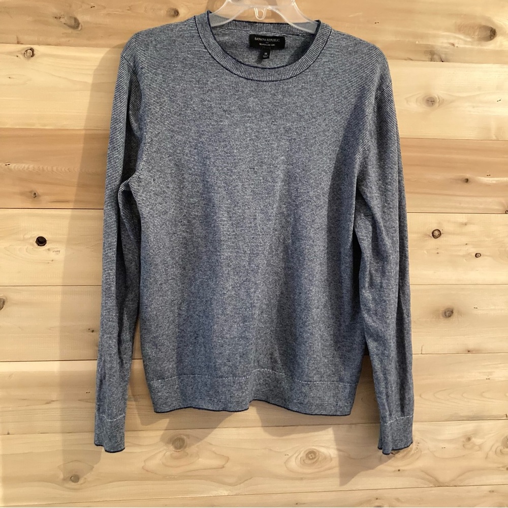 Banana Republic Premium Luxe Yarn Cashmere navy blue crewneck sweater